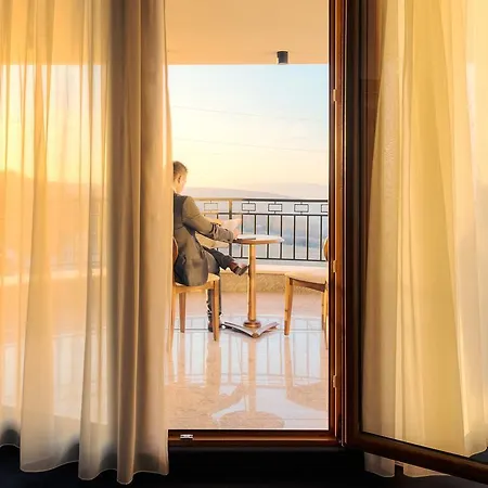 Hotel Briliant 4*